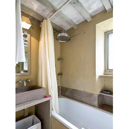 Caselle Villa Sarteano
